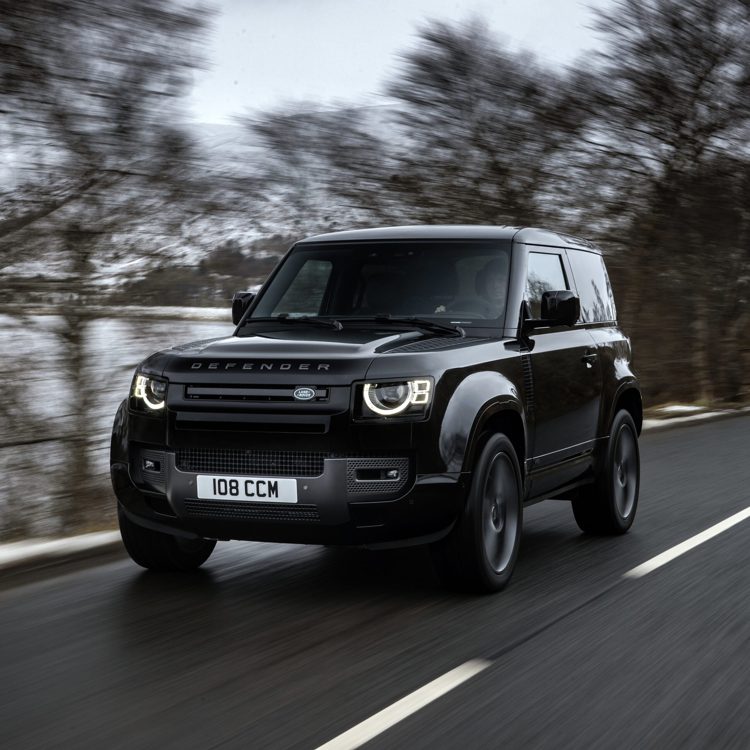 Land Rover Defender v8 90 for use by 360 Magazine