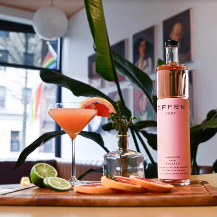 Kia's EFFEN Rosé Vodka Grapefruit Cocktail Photo credit: Solène Michel  Recipe credit: Kia Damon, Kia Feeds The People for use by 360 Magazine