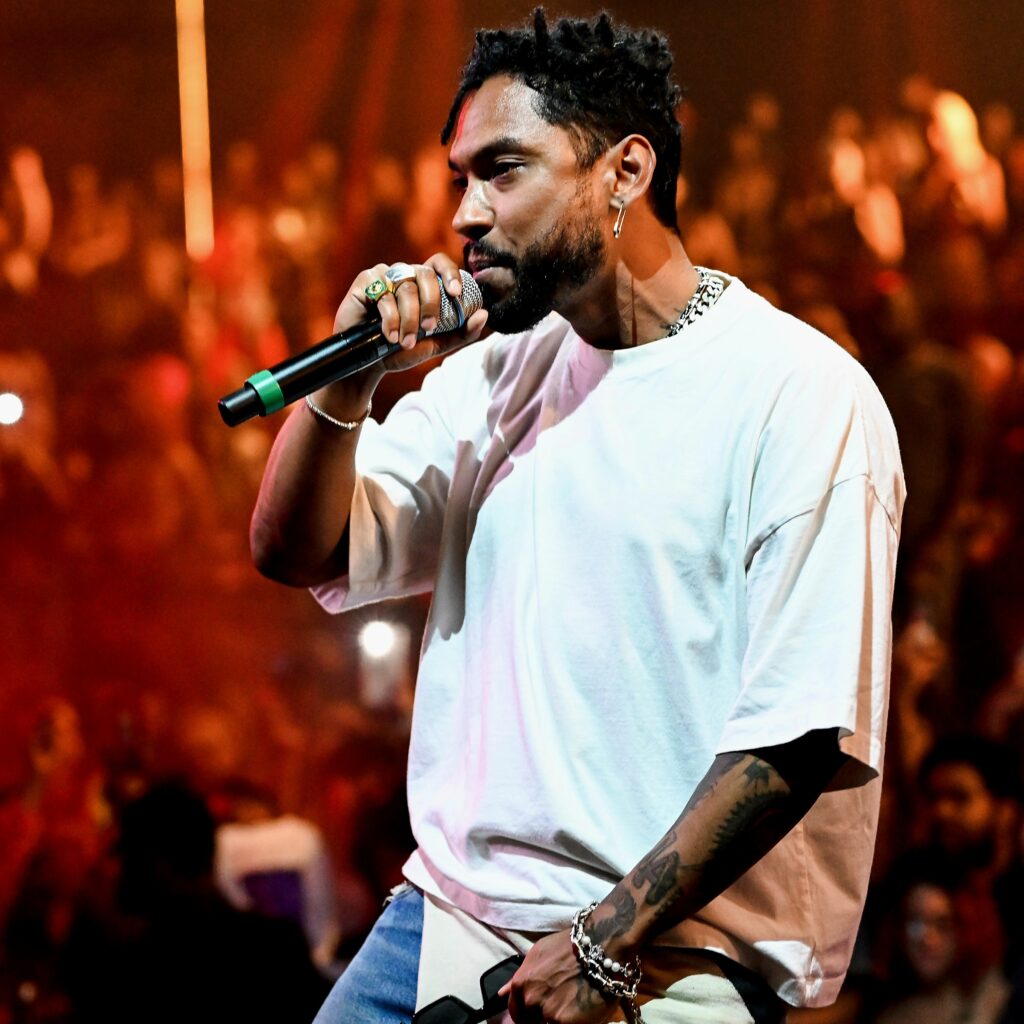 Miguel in Las Vegas at Light Nightclub via 360 MAGAZINE