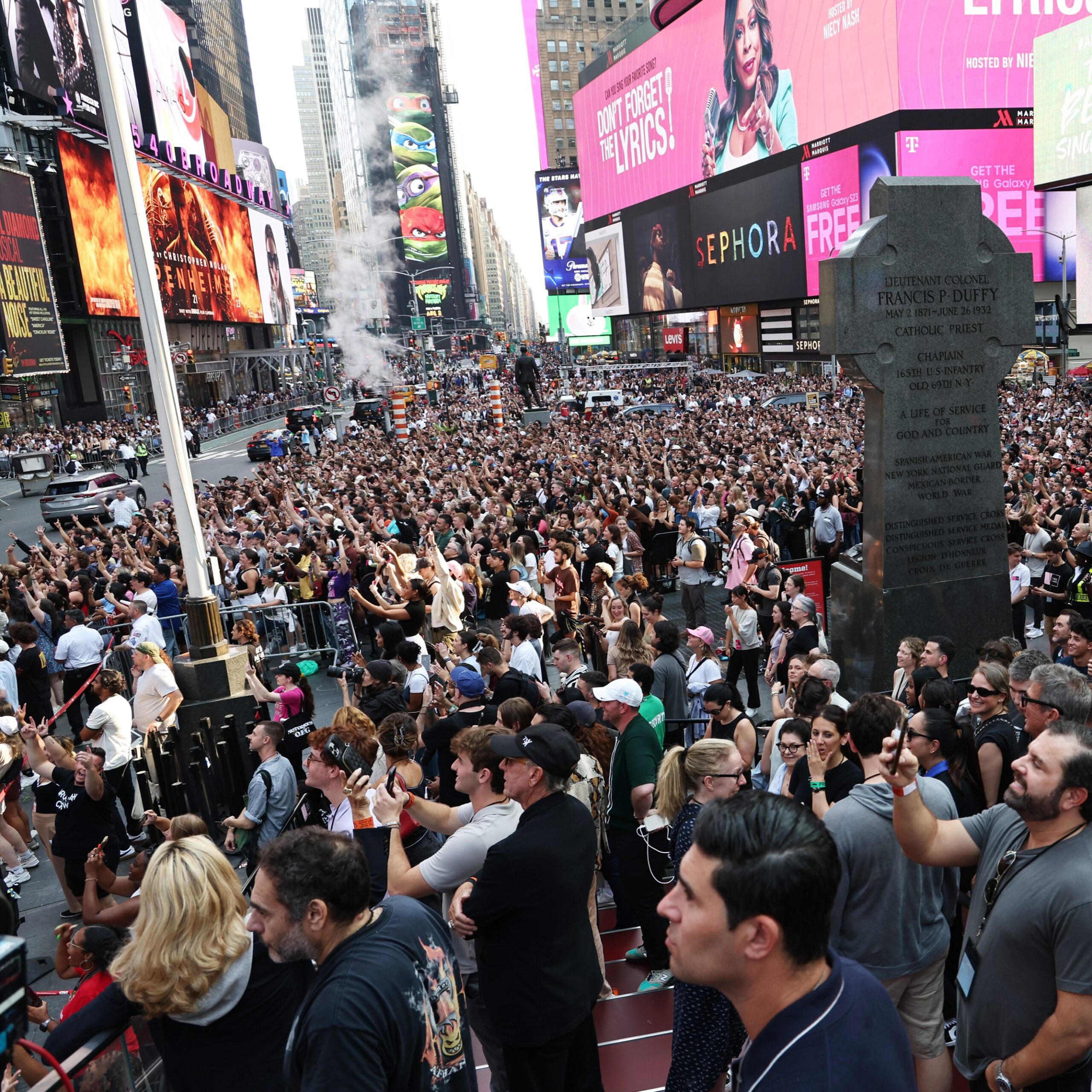 NEW YORK, NEW YORK - JULY 18: Fans gather to watch Post Malone perform live at TSX in Times Square on July 18, 2023 in New York City. (Photo by Jamie McCarthy/Getty Images for TSX Entertainment) via 360 MAGAZINE. 