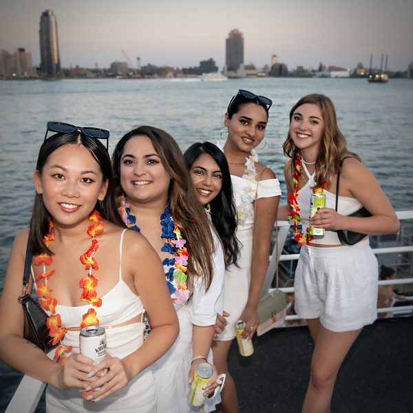 Jon Harari all-white Yacht Party in NYC via 360 MAGAZINE. 