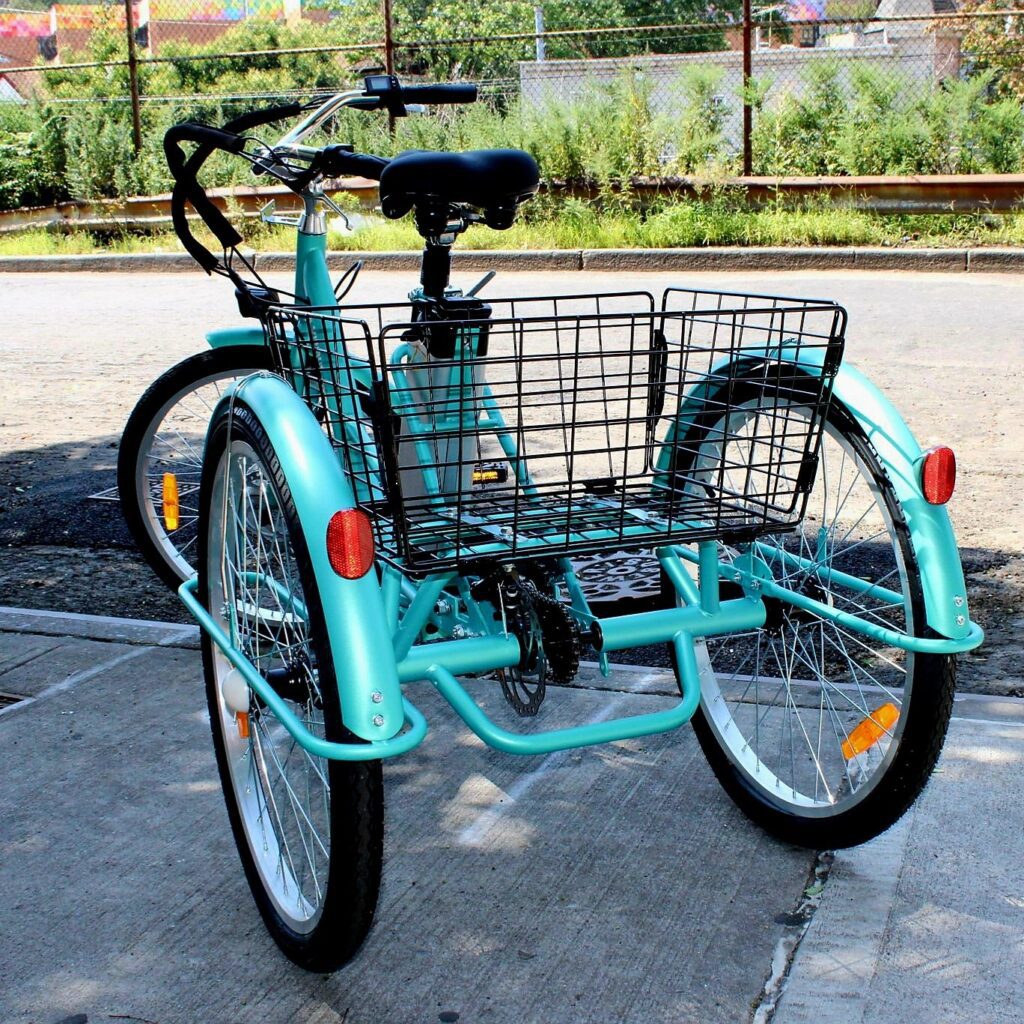 Viribusbikes.com offers an electric tricycle just in time for New York Fashion Week via 360 MAGAZINE. 