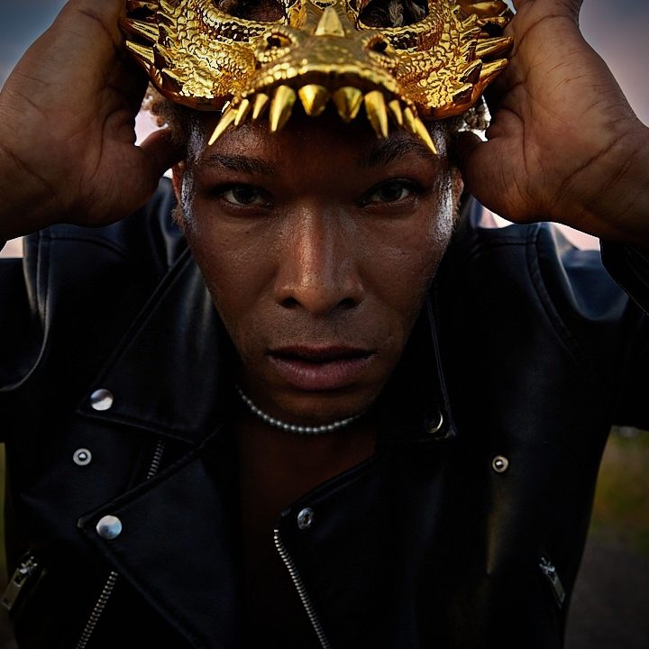 Singer Chioke was captured by Jeff Langlois for 360 MAGAZINE. 